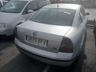 Sloopvoertuig volkswagen passat b5.5 (3b3) 1.9 tdi van het jaar 2001 aangedreven avf