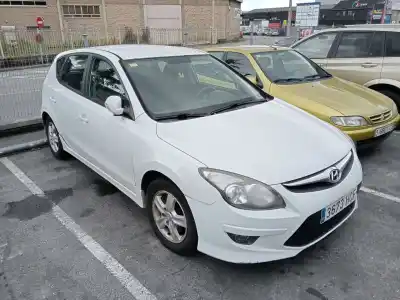 Scrapping Vehicle hyundai i30 (fd) 1.6 crdi of the year 2011 powered d4fb Scrapping Vehicle hyundai i30 (fd) 1.6 crdi of the year 2011 powered d4fb