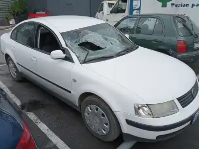 Veículo de Sucata volkswagen passat b5 (3b2) 1.9 tdi do ano 1997 alimentado afn
