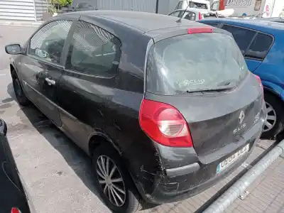 Scrapping Vehicle RENAULT CLIO III (BR0/1, CR0/1) 1.2 16V (BR02, BR0J, BR11, CR02, CR0J, CR11) of the year 2006 powered D4F D7