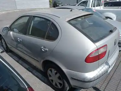 Veicolo di demolizione SEAT LEON (1M1)  dell'anno 2004 alimentato ASV