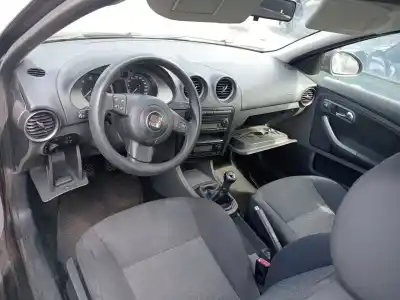 Veicolo di demolizione SEAT IBIZA III (6L1)  dell'anno 2007 alimentato BNM