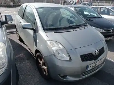 Veículo de Sucata toyota yaris (_p9_) 1.4 d-4d (nlp90_) do ano 2007 alimentado 1nd