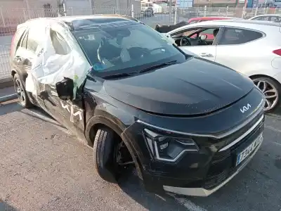 Veículo de Sucata kia niro ii (sg2) 1.6 gdi hybrid do ano 2024 alimentado -- escoja --