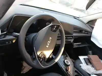 Veículo de Sucata kia niro ii (sg2) 1.6 gdi hybrid do ano 2024 alimentado -- escoja --