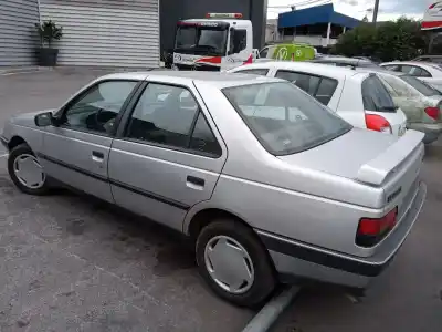 Veicolo di demolizione PEUGEOT 405 II (4B)  dell'anno 1993 alimentato D9B