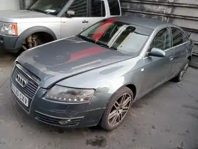 Veicolo di demolizione AUDI A6 BERLINA (4F2)  dell'anno 2004 alimentato BMK