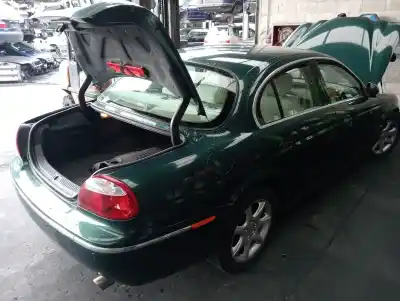 Veicolo di demolizione jaguar s-type ii (x200) 3.0 v6 dell'anno 2004 alimentato fb