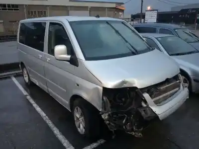 Veículo de Sucata volkswagen transporter v furgón (7ha, 7hh, 7ea, 7eh) 2.5 tdi do ano 2009 alimentado axd