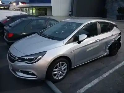 Veículo de Sucata opel astra k (b16) 1.6 cdti (68) do ano 2017 alimentado b16dte