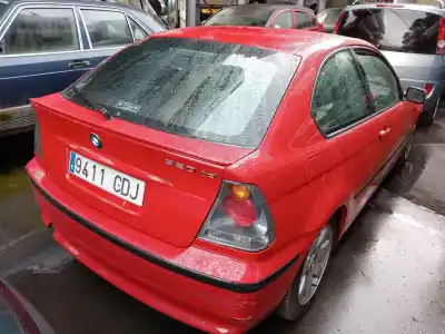 Sloopvoertuig BMW 3 COMPACT (E46)  van het jaar 2003 aangedreven 204D4