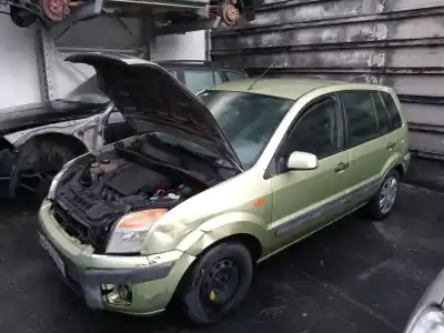 Sloopvoertuig FORD FUSION (JU_)  van het jaar 2006 aangedreven FXJA