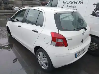 Veículo de Sucata TOYOTA YARIS (_P9_)  do ano 2011 alimentado 1KR