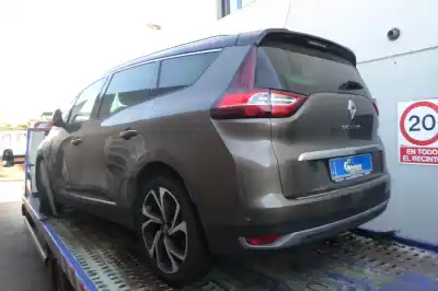 Veículo de Sucata renault scenic iii 1.6 dci diesel fap do ano 2016 alimentado r9m e4