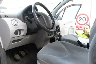 Veicolo di demolizione citroen c3 1.4 premier dell'anno 2002 alimentato kfv