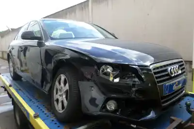 Veículo de Sucata audi a4 berlina 2.0 16v tdi do ano 2008 alimentado cag