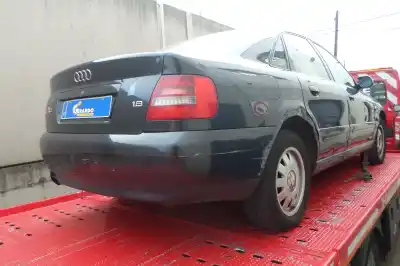 Veículo de Sucata audi a4 berlina (b5) 1.8 do ano 1999 alimentado adr