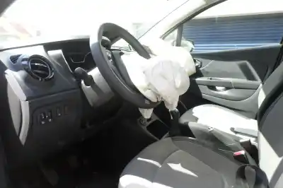 Sloopvoertuig otras marcas captur 0.9 energy van het jaar 2013 aangedreven h4b a4