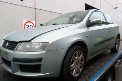 Veicolo di demolizione FIAT STILO MULTI WAGON (192) 1.6 16V dell'anno 2002 alimentato 182 B6.000