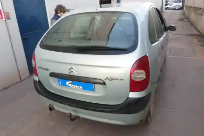 Veículo de Sucata citroen xsara picasso 2.0 hdi do ano 2005 alimentado rhy