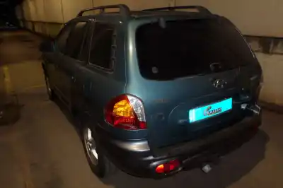 Veicolo di demolizione hyundai santa fe 2.0 crdi dell'anno 2004 alimentato d4ea