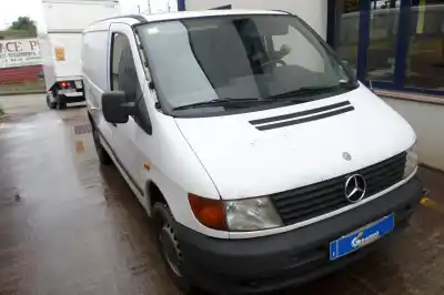 Vehículo de desguace MERCEDES VITO MARCO POLO (638) 2.2 108 CDI del año 2000 con motor 611980