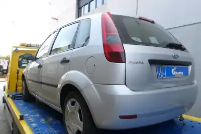 Veículo de Sucata ford fiesta (cbk) 1.4 tdci cat do ano 2003 alimentado f6ja