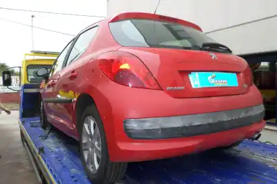 Veículo de Sucata peugeot 207 1.6 16v hdi do ano 2008 alimentado 9hxdv6ated4