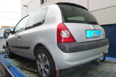 Здавання транспортного засобу renault clio ii (bb_/cb_) 1.5 dci (b/cb07) року 2004 потужний k9k a7