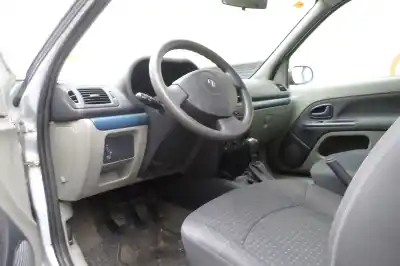 Здавання транспортного засобу renault clio ii (bb_/cb_) 1.5 dci (b/cb07) року 2004 потужний k9k a7
