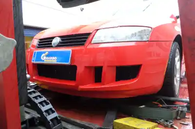 Veículo de Sucata fiat stilo 1.9 jtd 16v do ano 2005 alimentado 937a5000