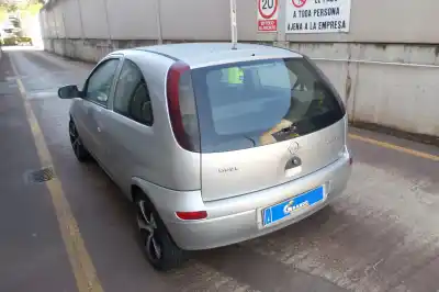 Здавання транспортного засобу opel corsa c 1.2 16v cat (z 12 xe / lw4) року 2001 потужний z12xe