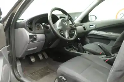 Veículo de Sucata nissan almera (n16/e) 2.2 dci diesel cat do ano 2003 alimentado yd22ddti