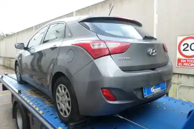 Veículo de Sucata hyundai i30 1.4 crdi do ano 2012 alimentado d4fc
