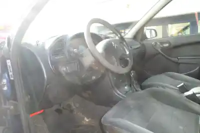 Veicolo di demolizione citroen xsara berlina 2.0 hdi dell'anno 2001 alimentato rhydw10td