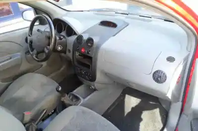 Здавання транспортного засобу daewoo kalos b12s1g року 2004 потужний b12s1g