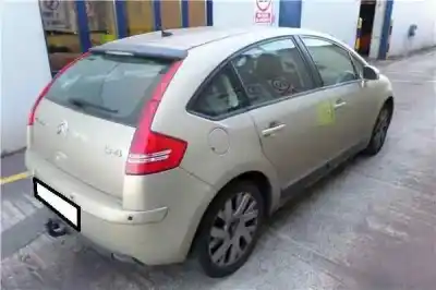 Véhicule à la ferraille citroen c4 berlina 9hxdv6ated4 de l'année 2005 alimenté 9hxdv6ated4