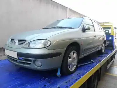 Verschrottungsfahrzeug RENAULT                                            MEGANE I FASE 2 BERLINA (BA0)                                                                                                                                                                                                                              F9QA7                                                                                                                                                                                                                                                      des Jahres 2000 angetrieben F9QA7