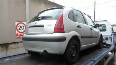 Veículo de Sucata citroen c3 8hxdv4td do ano 2002 alimentado 8hxdv4td