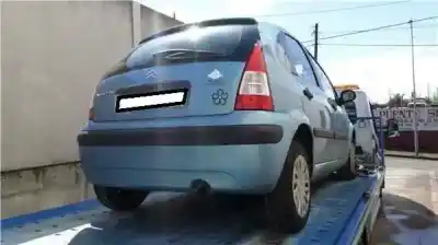 Veicolo di demolizione citroen c3 pluriel 8hz dell'anno 2006 alimentato 8hz