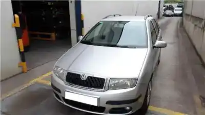 Vehículo de desguace SKODA FABIA FAMILIAR (6Y5) 1.4 TDI CAT (AMF) del año 2006 con motor AMF