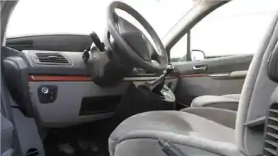 Veículo de Sucata citroen c8 4hwdw12ted4 do ano 2005 alimentado 4hwdw12ted4