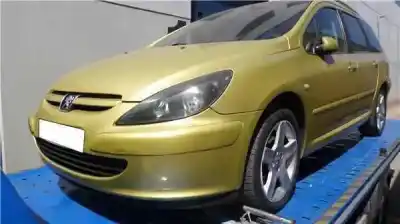 Veicolo di demolizione PEUGEOT 307 BREAK / SW (S1) RHSDW10ATED dell'anno 2003 alimentato RHSDW10ATED