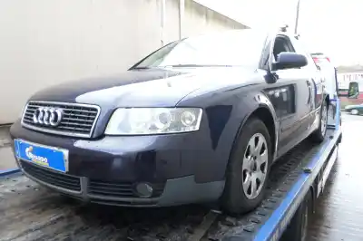 Scrapping Vehicle audi a4 avant 2.0 20v of the year 2002 powered alt