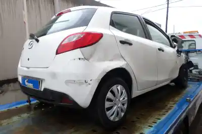 Scrapping Vehicle mazda 2 lim. (de) 1.3 active of the year 2012 powered zjve