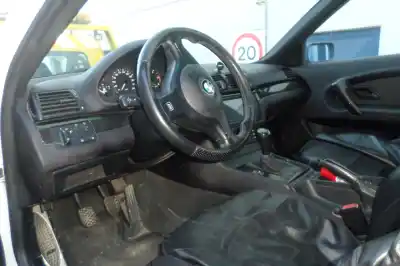 Veículo de Sucata bmw serie 3 compact 2.0 16v d do ano 2003 alimentado m47n204d4