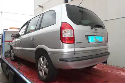Sloopvoertuig opel zafira a 2.0 dti van het jaar 2004 aangedreven y20dth