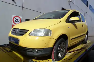 Veicolo di demolizione volkswagen                                         fox (5z1, 5z3)                                                                                                                                                                                                                                             1.4 tdi                                                                                                                                                                                                                                                    dell'anno 2007 alimentato bnm