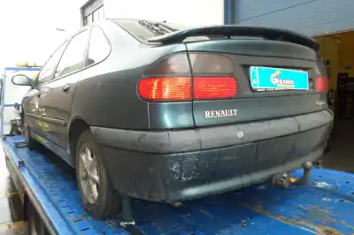 Veículo de Sucata renault laguna (b56) 2.2 turbodiesel do ano 2023 alimentado g8t760