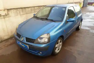 Veículo de Sucata RENAULT CLIO II FASE II (B/CB0) 1.5 dCi Diesel do ano 2002 alimentado K9K A7